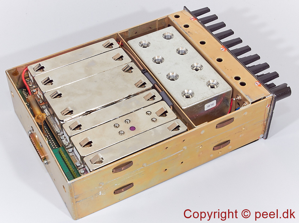 AP3733-03_06.jpg