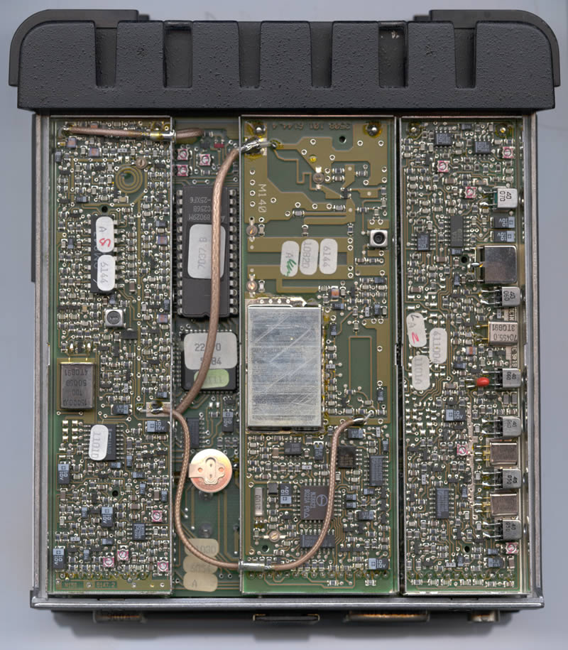 AP4111_1.jpg