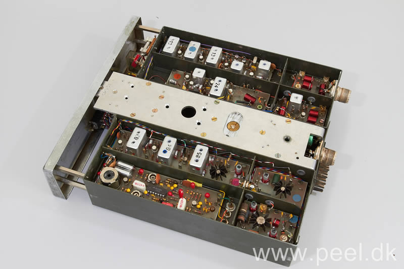 AP710A_07.jpg