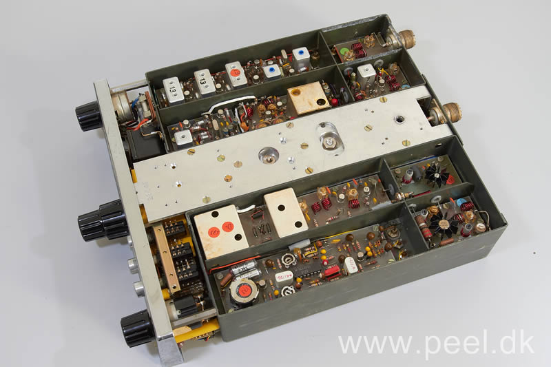 AP749OB_10.jpg