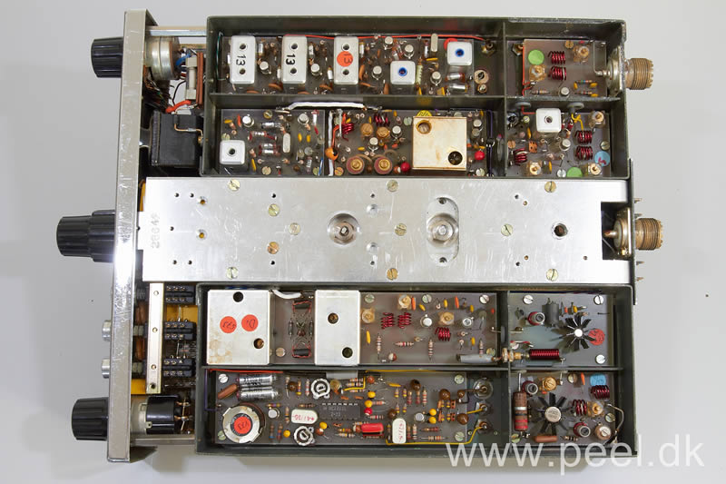 AP749OB_12.jpg