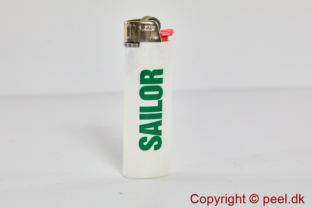 Merchandise_003.jpg