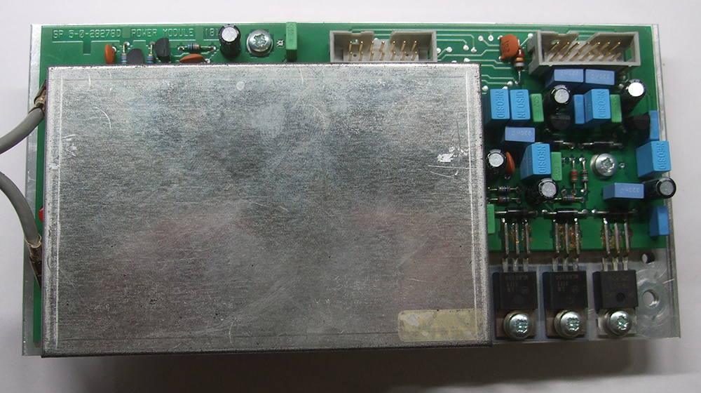 R2120_07.jpg
