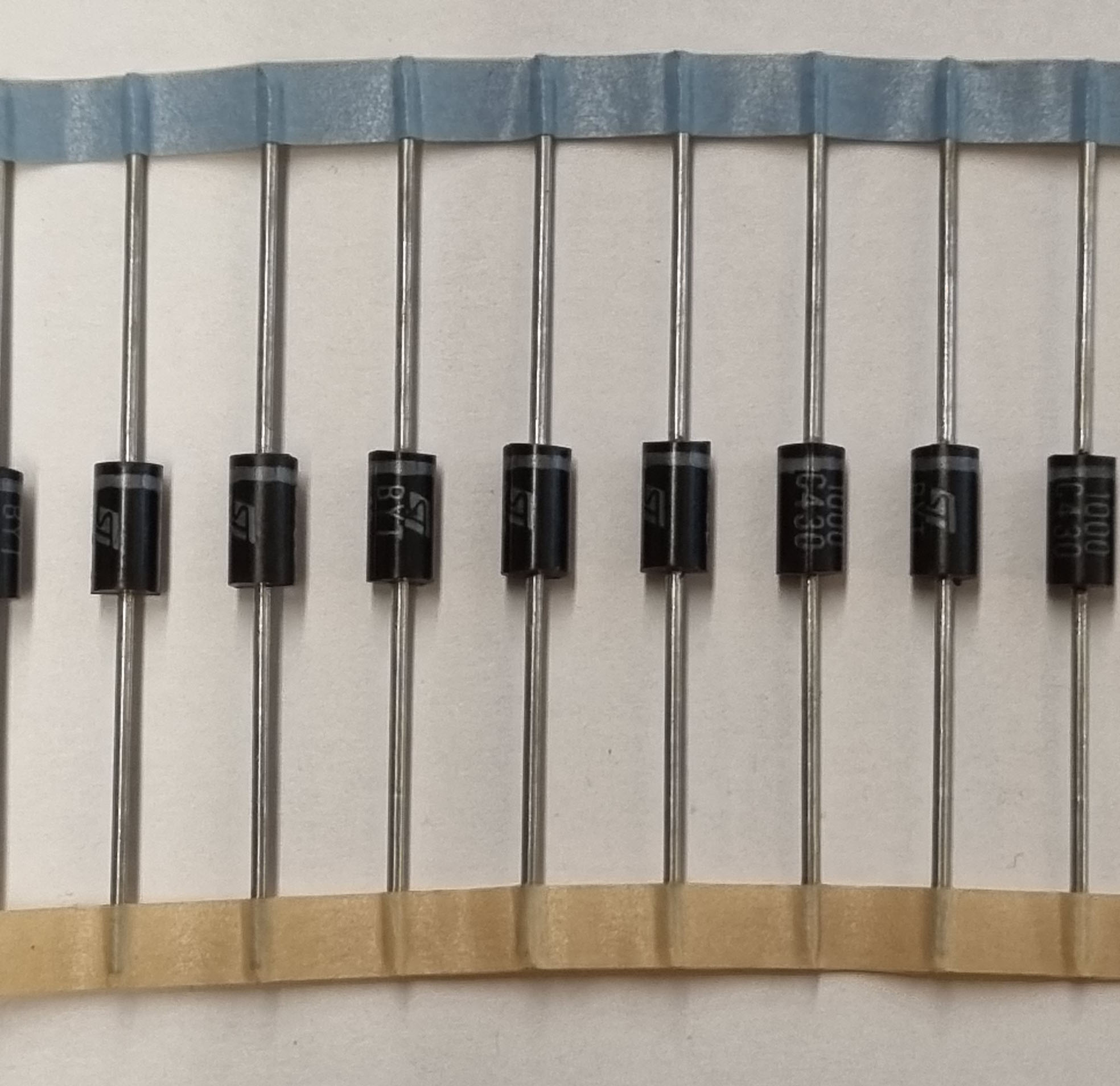 Diode BYT13-1000 - hovedbillede