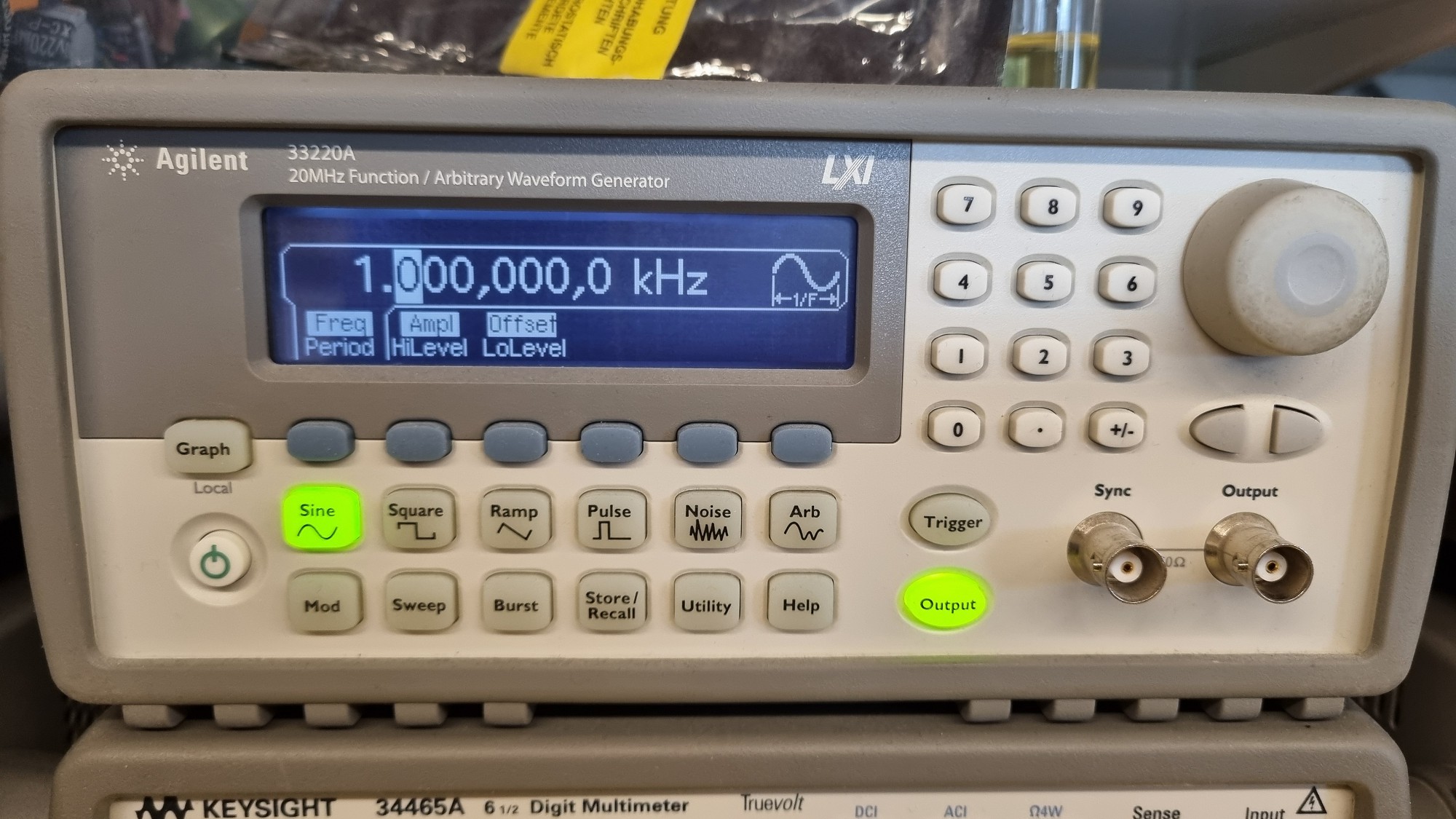 Agilent 33220A 20Mhz funktionsgenerator - hovedbillede