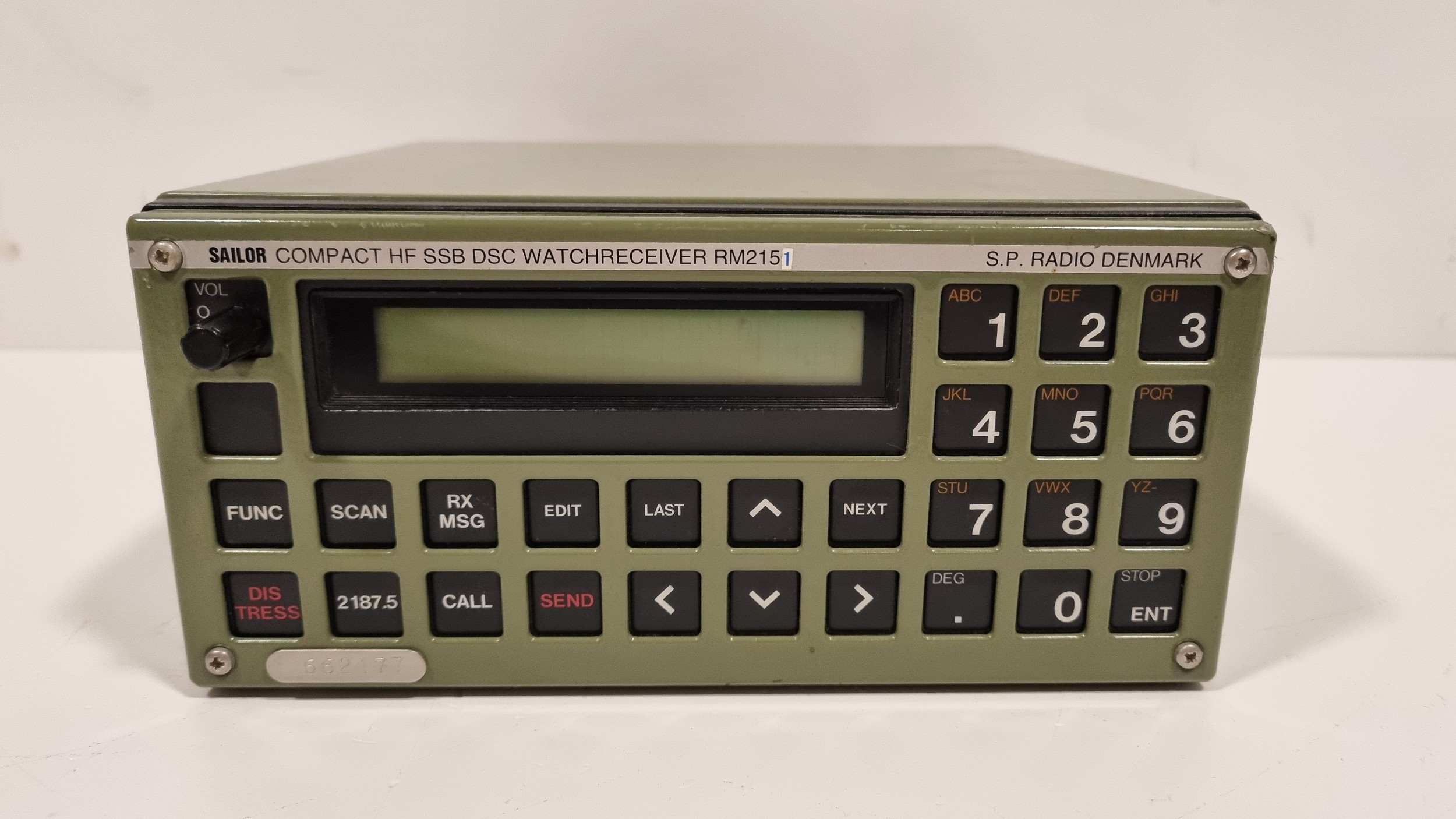 Sailor RM2151 HF SSB DSC Watchreceiver - hovedbillede
