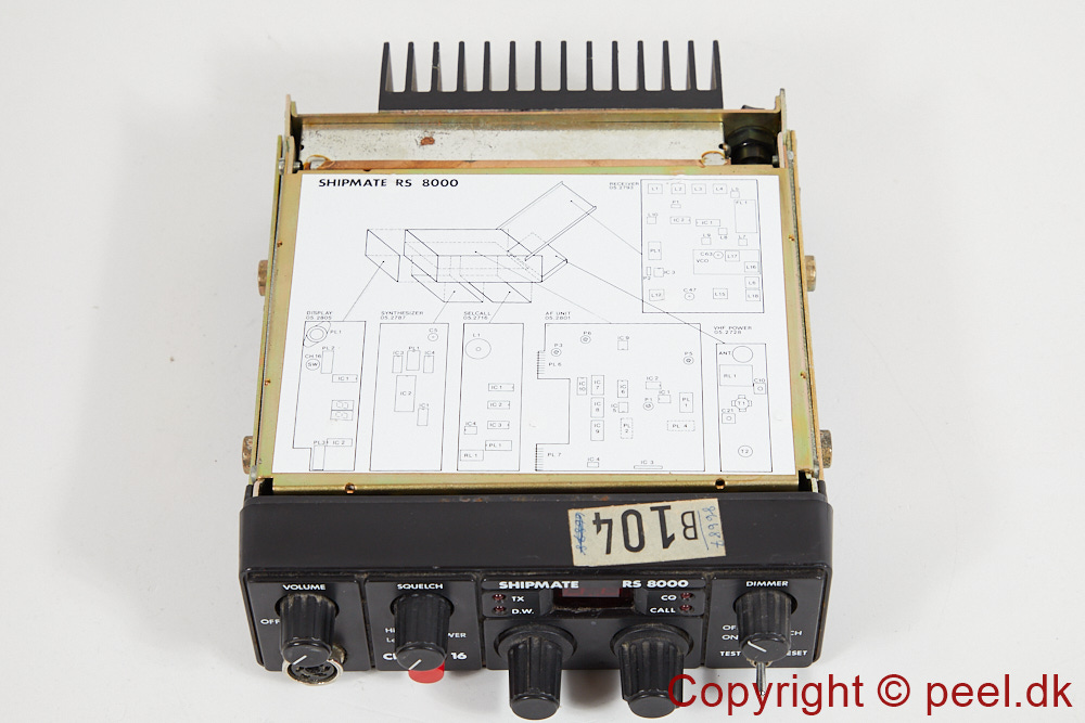 RS8000_04.jpg